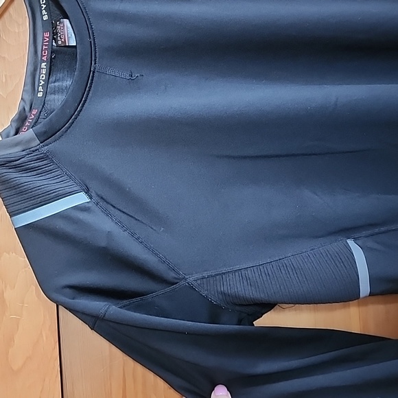 EUC Spyder: Active Midweight Long Sleeve Baselayer Shirt, Black, Men's M - Picture 2 of 7